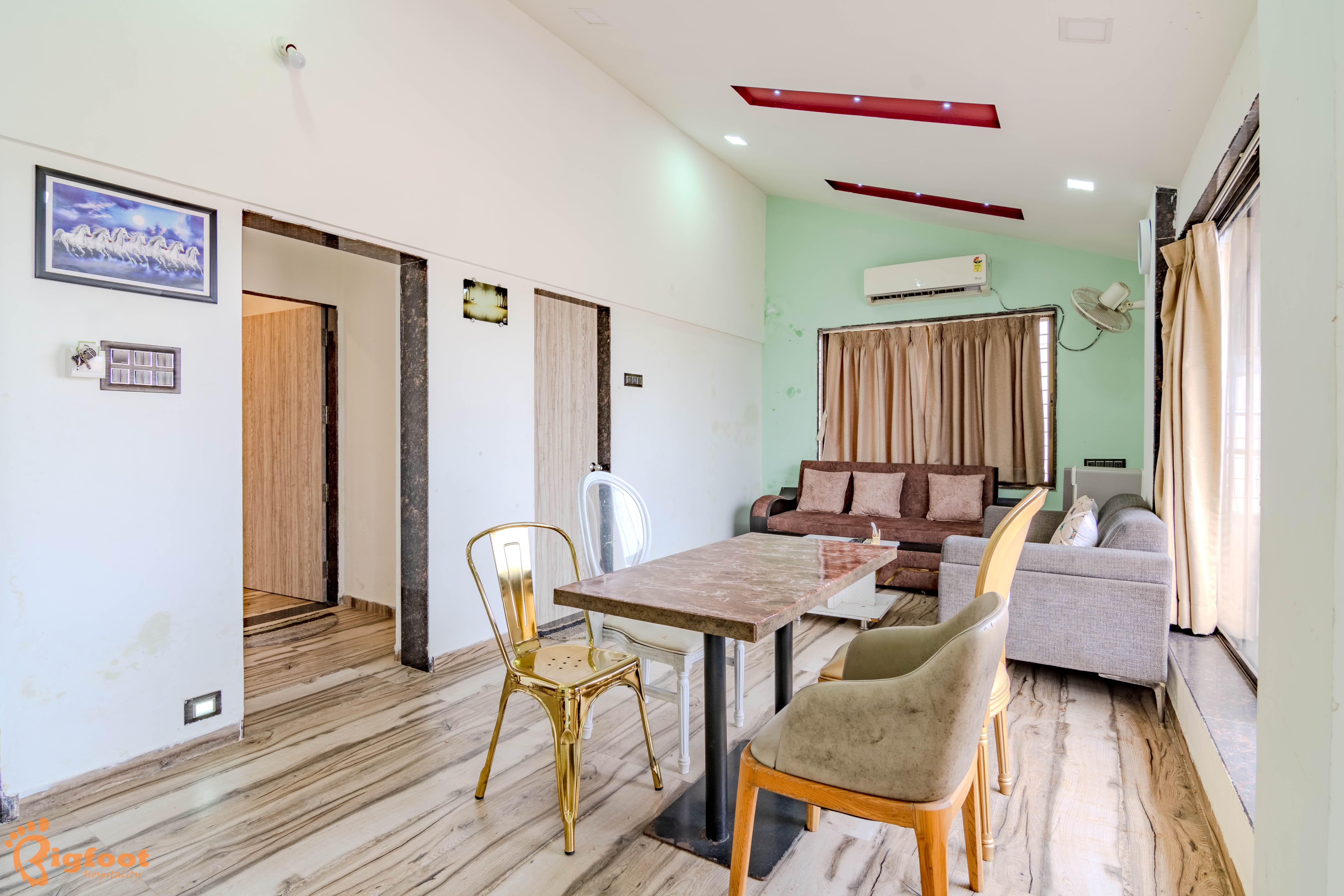 Premium Executive Room — gallery image 04